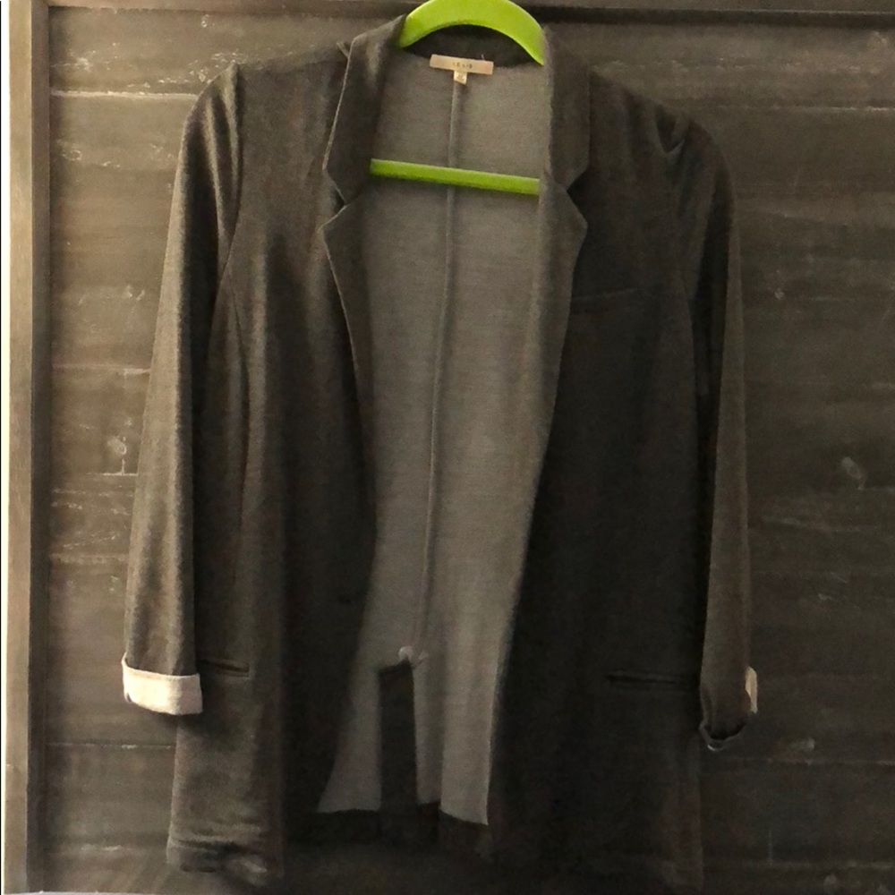 Lê Lis Gray Blazer